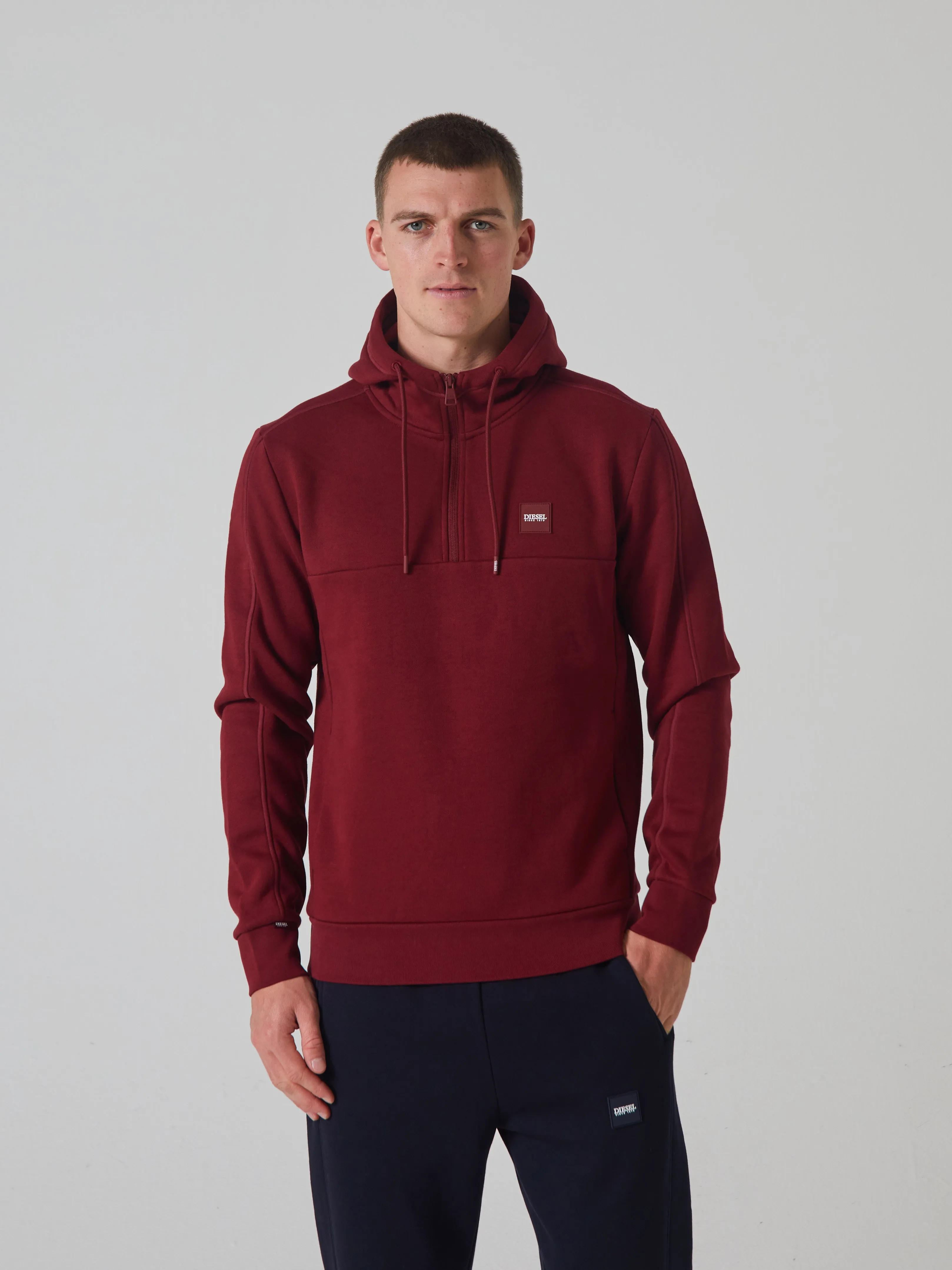 Byron Half Zip Red Plasma