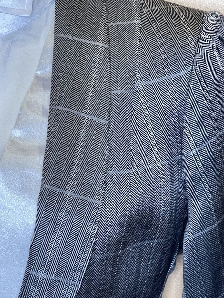 SILVER/BLUE HERRINGBONE DAY COAT WITH WINDOWPANE