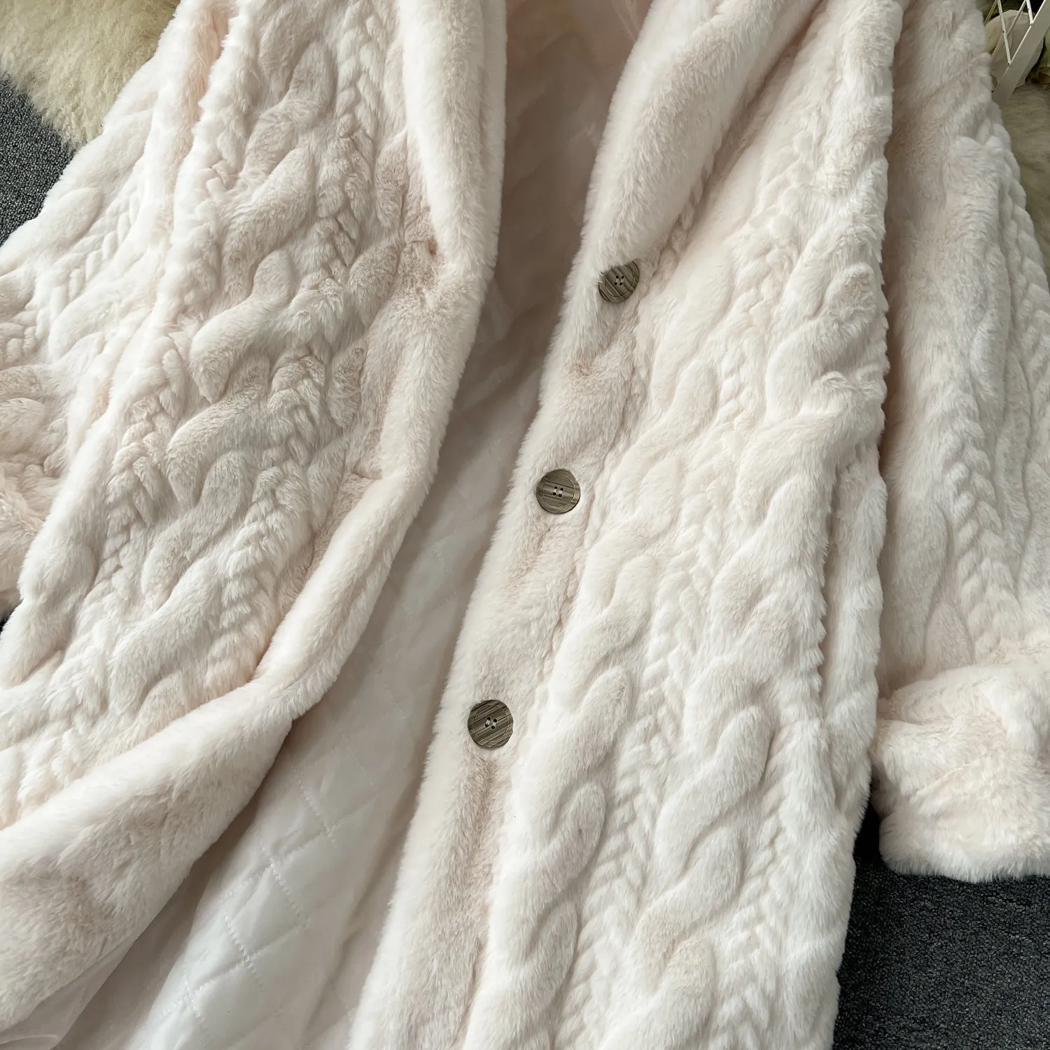 Thermal Soft Twisted Plush Coat