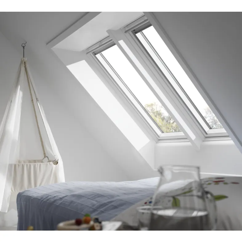 VELUX GGL MK12 2069 Solar UV Heat Protection Glazing White Painted Centre-Pivot Window (78 x 180 cm)