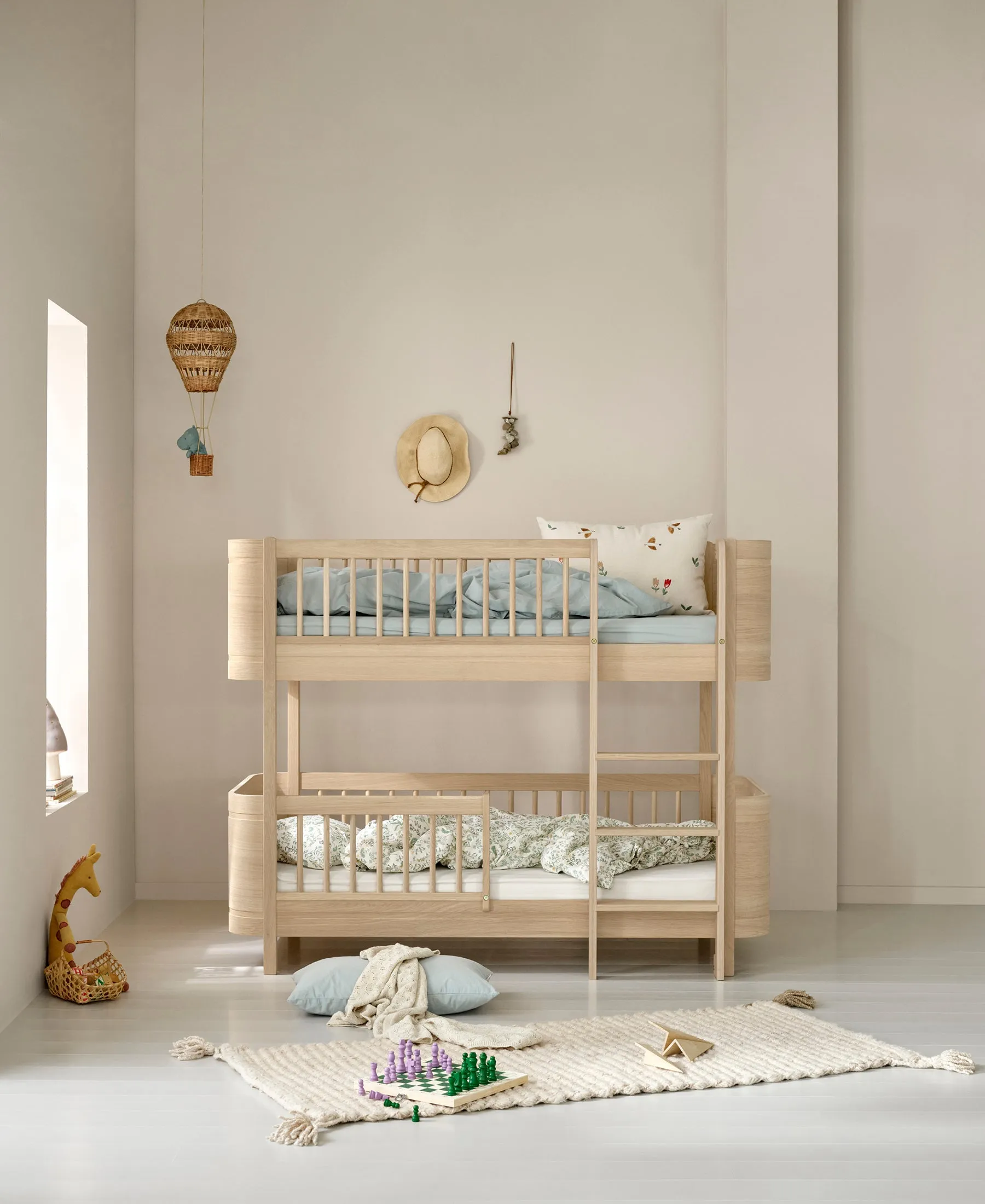 Wood Mini  low bunk bed, oak